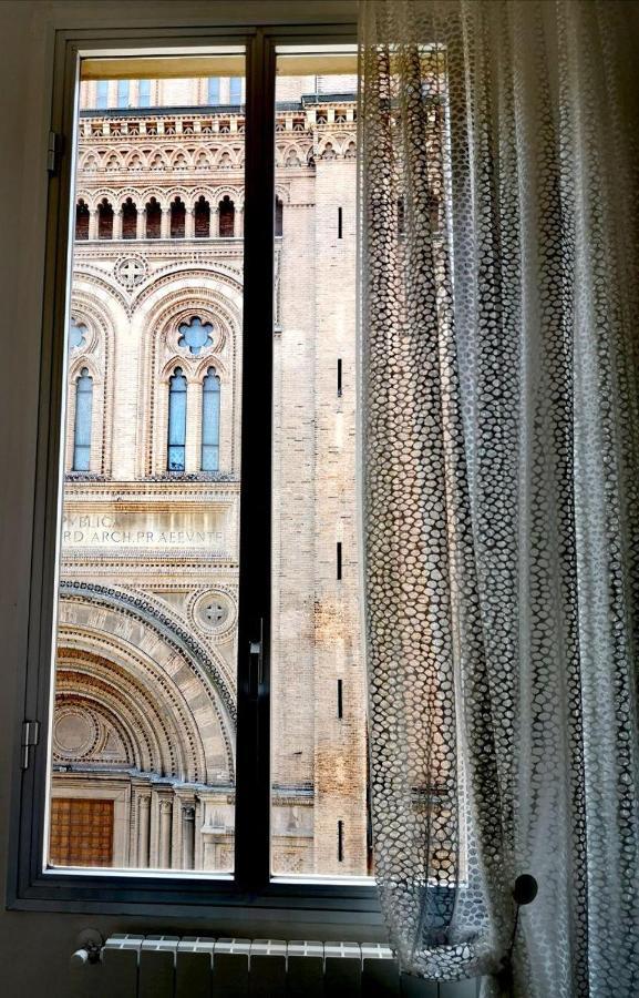 Camera E Bagno Privato A 3 Minuti Dalla Stazione Bologna Exterior foto