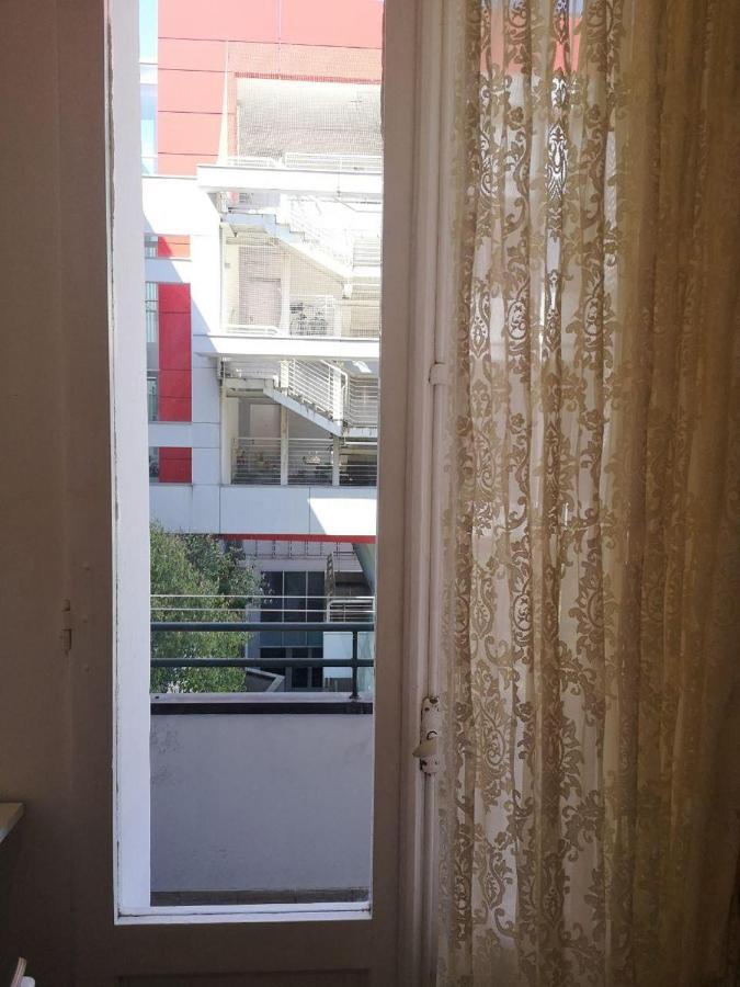 Camera E Bagno Privato A 3 Minuti Dalla Stazione Bologna Exterior foto